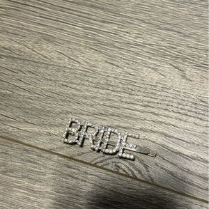 Elegant Silver 'Bride' Hair Clip